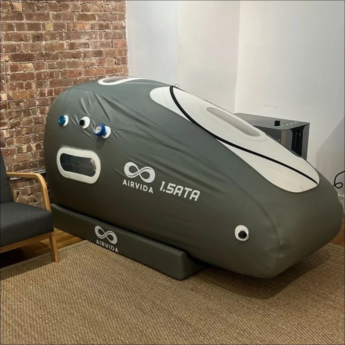 Airvida Pro90 Portable Sitting Hyperbaric Chamber 1.5 ATA