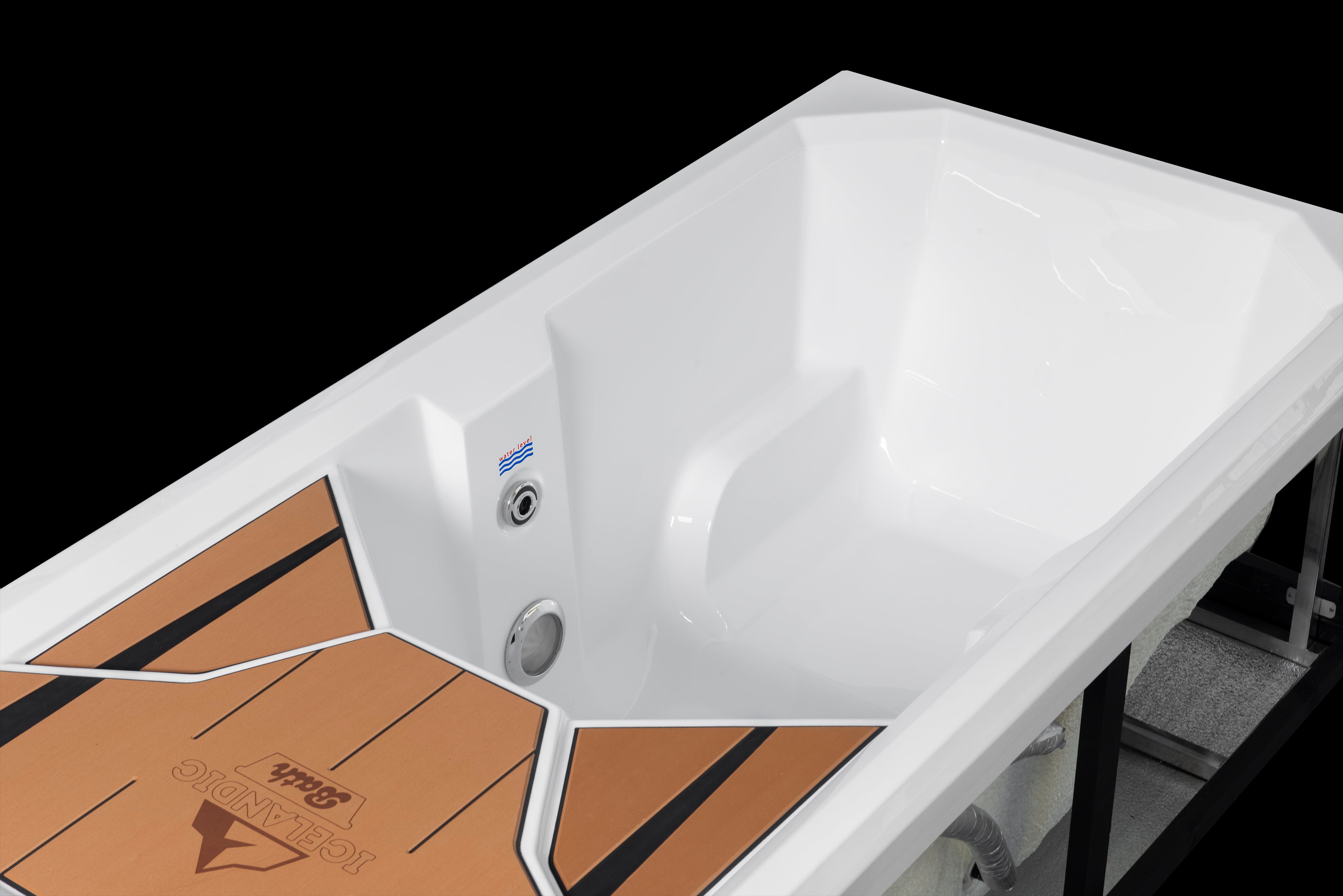 Icelandic Bath Sequoia Redwood
