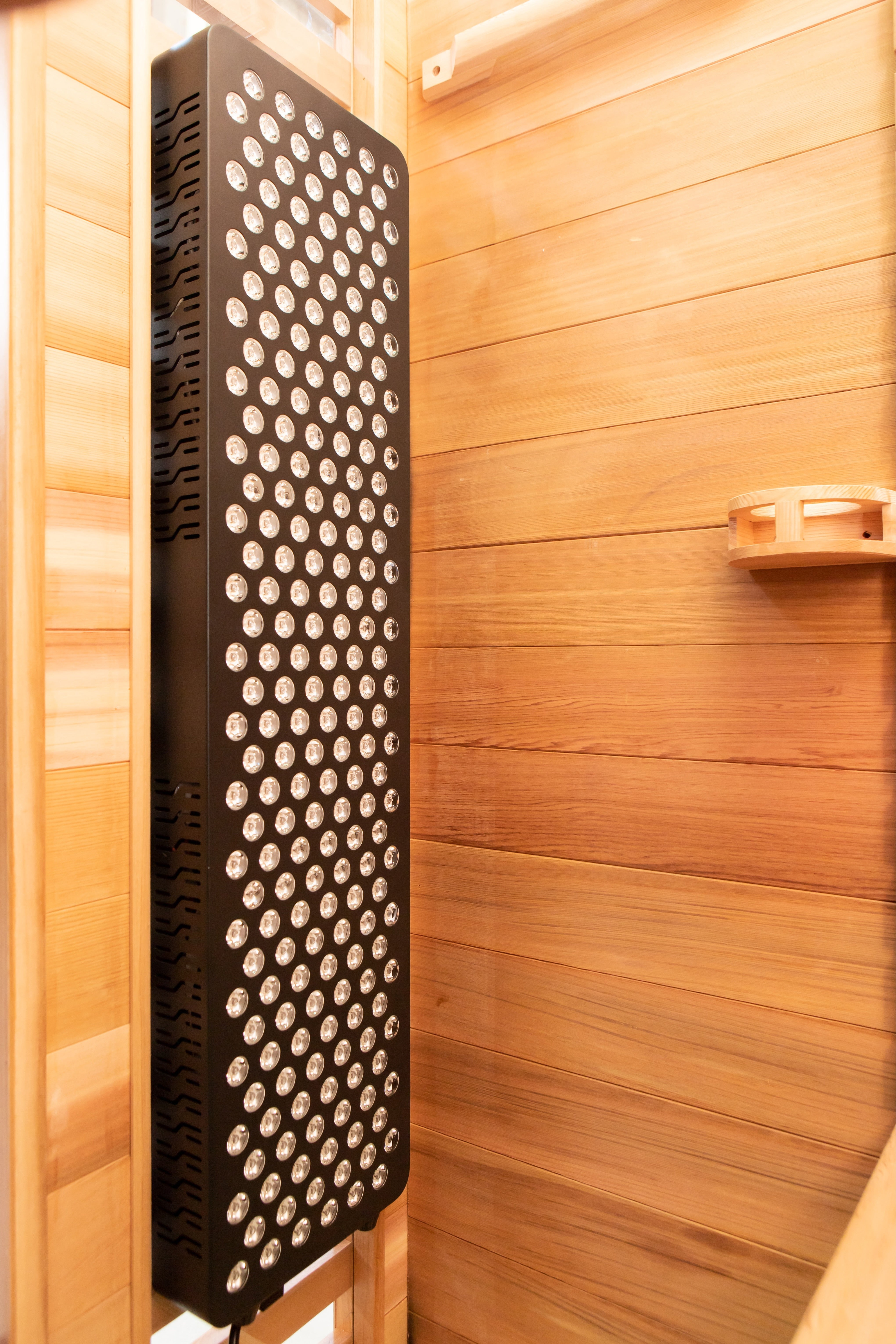 Peak Saunas Rainier 1-Person Full Spectrum Infrared Sauna with Built-In XL Medical-Grade Red Light Therapy & Smart WiFi App Control