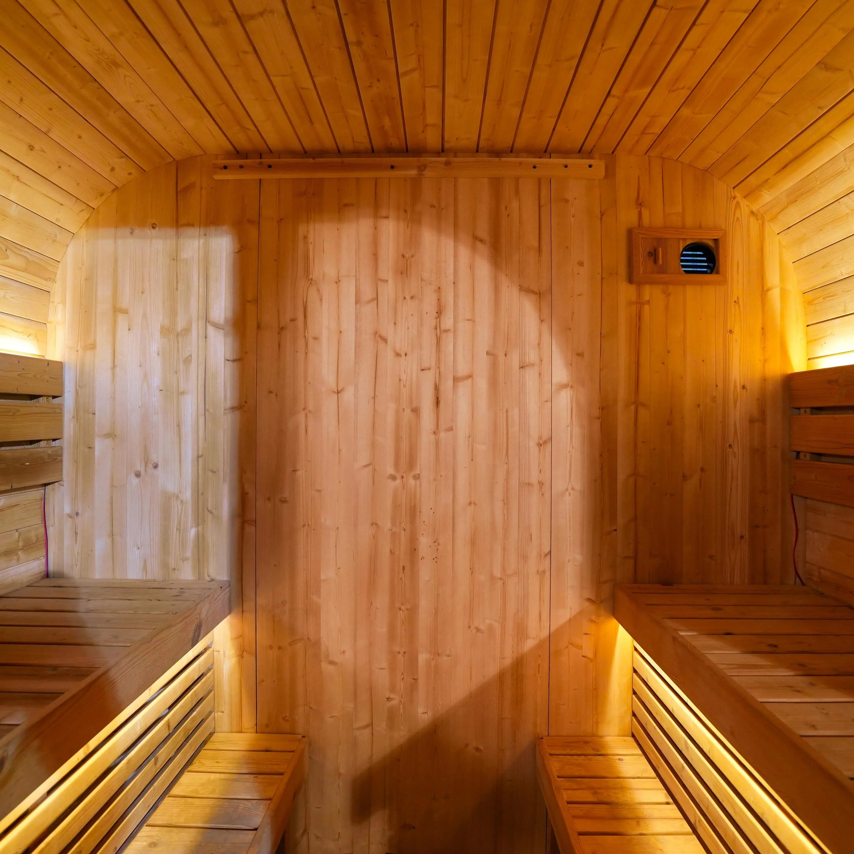 Anyi-7  Square Outdoor Sauna – Carbonized Spruce Wood | 3~4 Person Traditional Steam