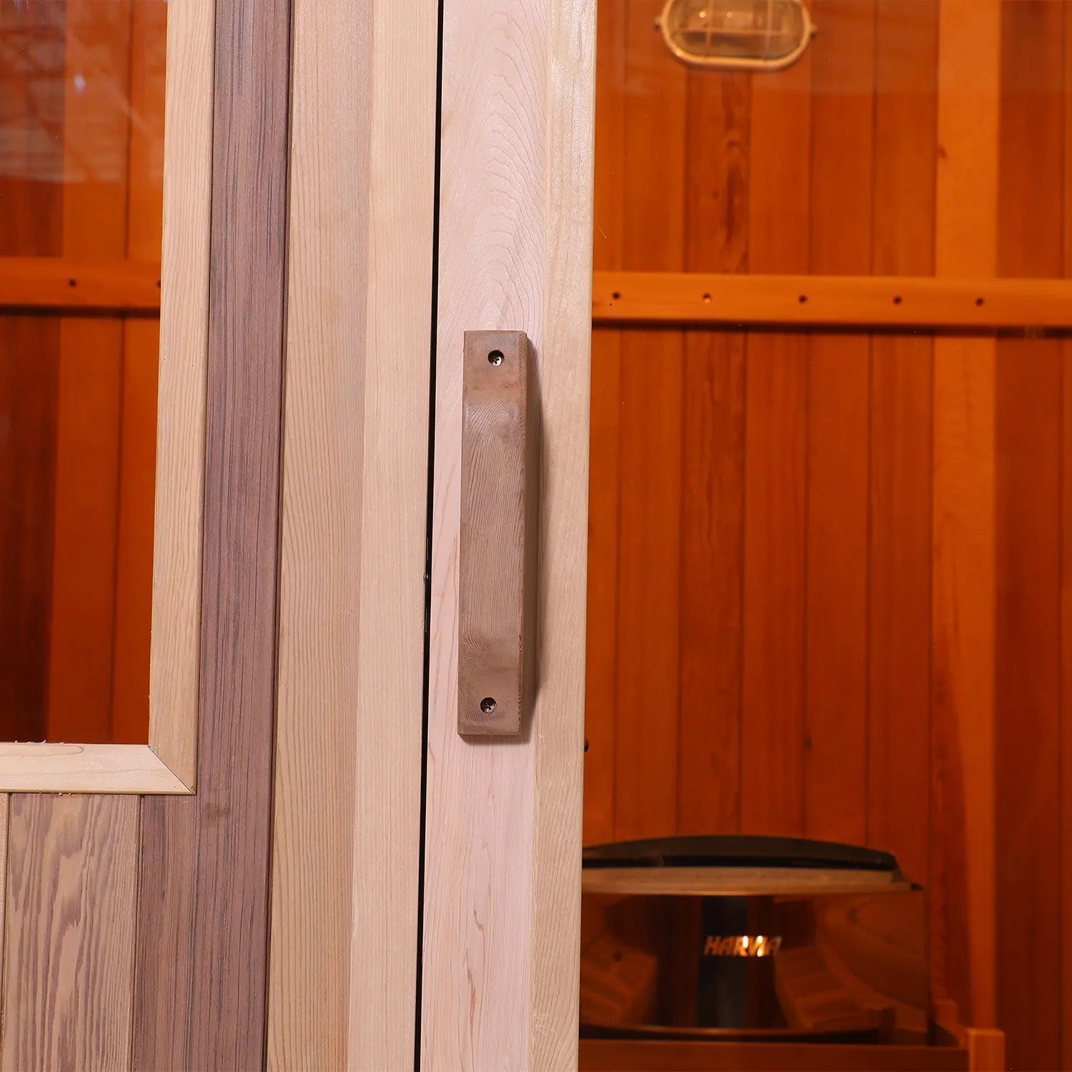 4–6 Person Traditional Red Cedar Sauna – Outdoor Home Steam Sauna with 6kW Heater