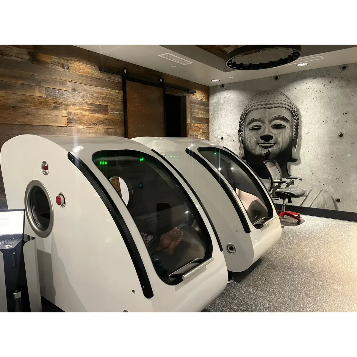 Airvida Elite 2.0 ATA Hard Shell Sitting Hyperbaric Chamber