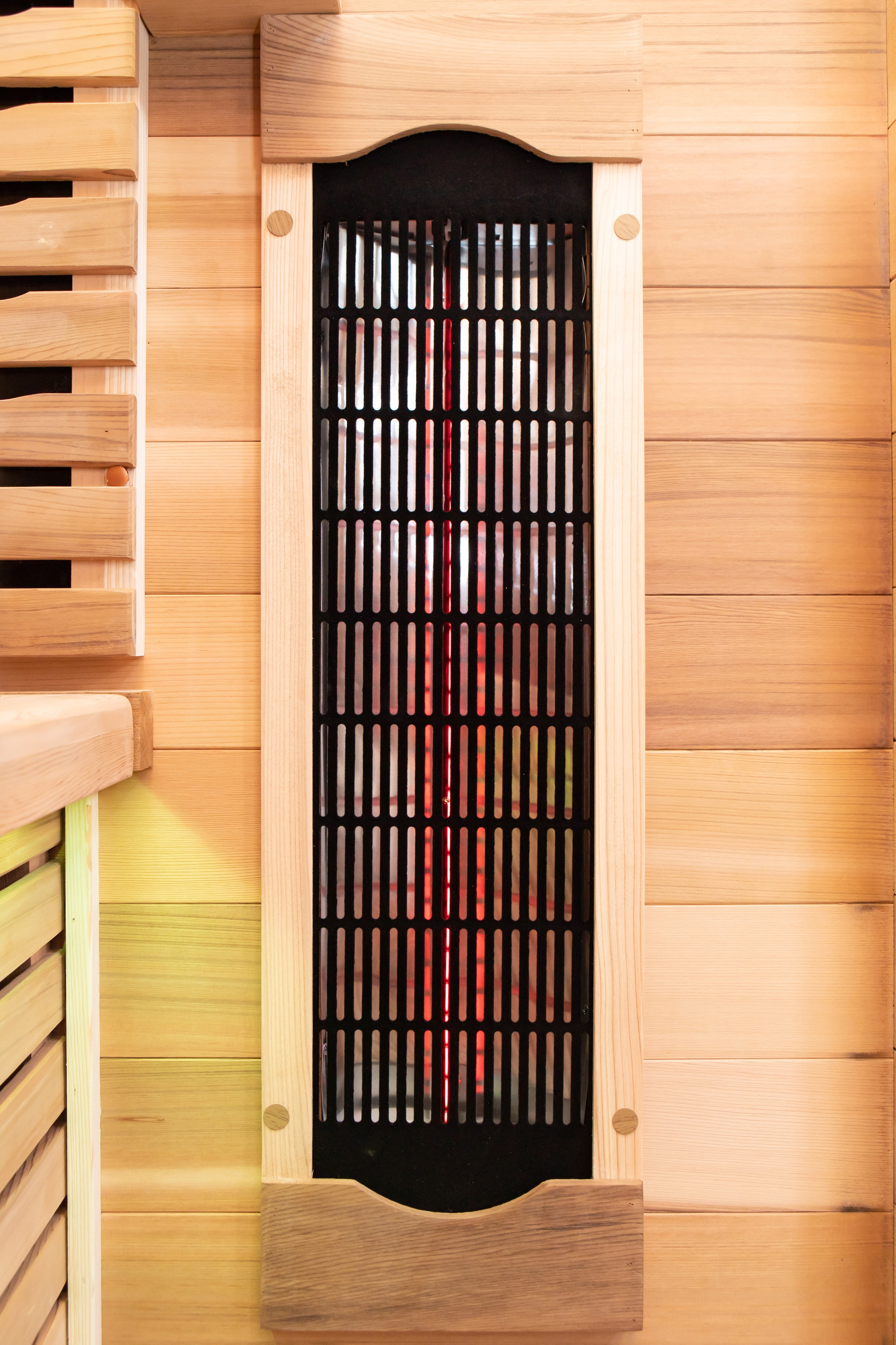 Peak Saunas Rainier 1-Person Full Spectrum Infrared Sauna with Built-In XL Medical-Grade Red Light Therapy & Smart WiFi App Control