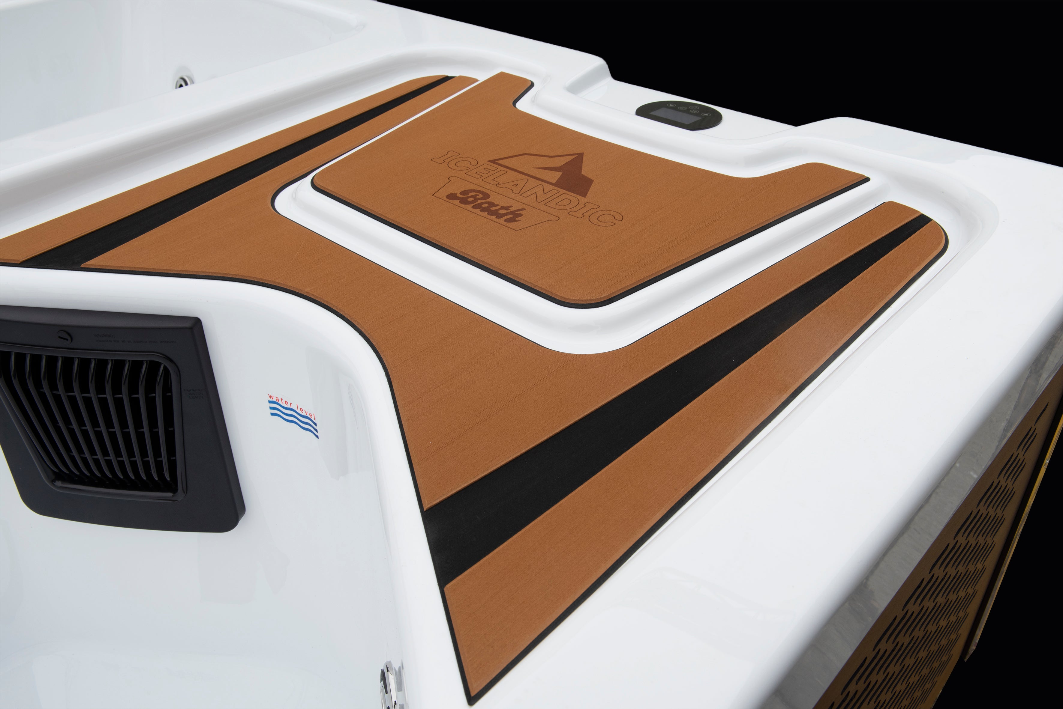 Icelandic Fire & Ice Sequoia Redwood Hot Tub